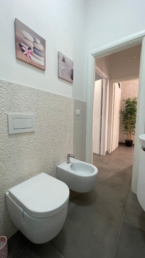 Guest House Kinga Cavour Флоренція Екстер'єр фото