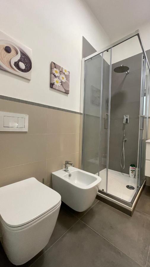 Guest House Kinga Cavour Флоренція Екстер'єр фото